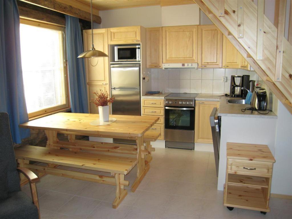 Lost Inn Cabins Akaslompolo Phòng bức ảnh
