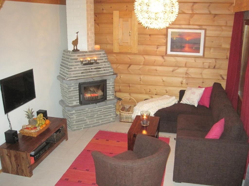 Lost Inn Cabins Akaslompolo Phòng bức ảnh