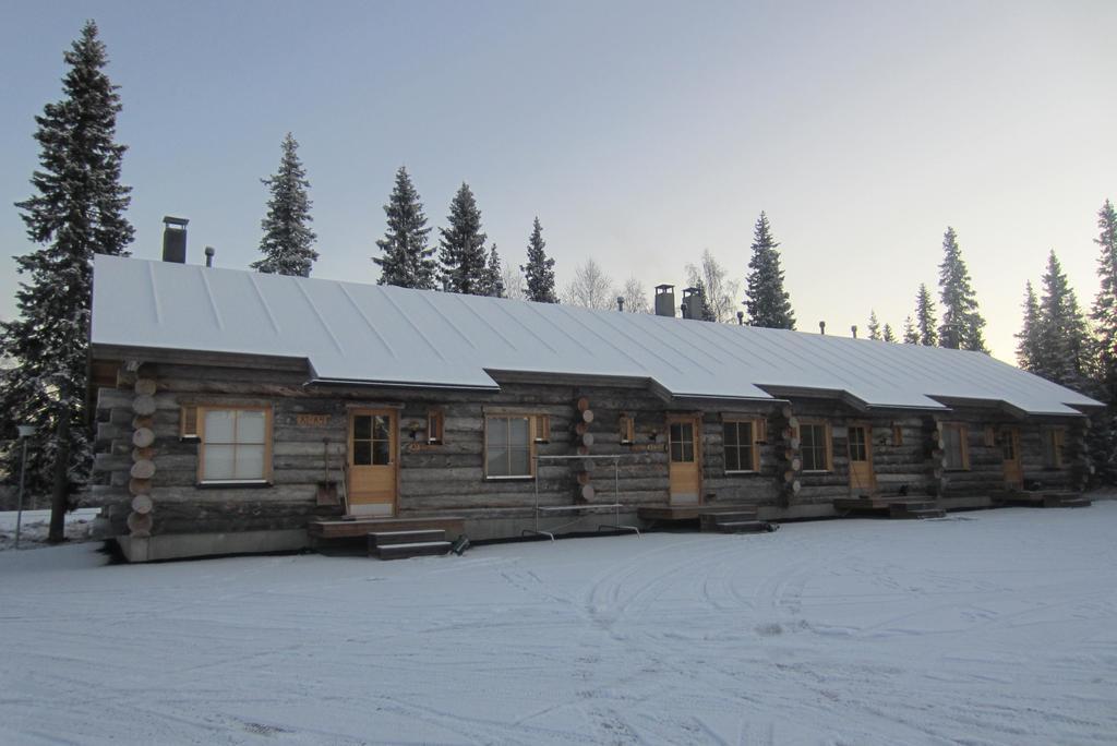 Lost Inn Cabins Akaslompolo Ngoại thất bức ảnh